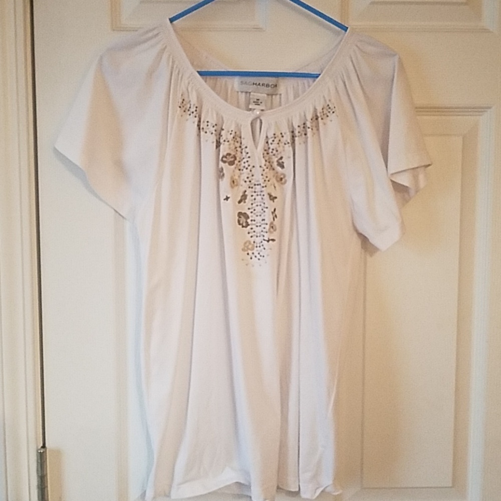 Flowing blouse